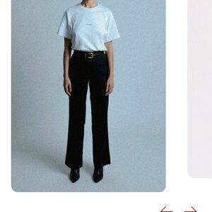 THE STRAIGHT LEG
TROUSER Black size small